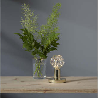 LED-lampa E27 G95 Decoled