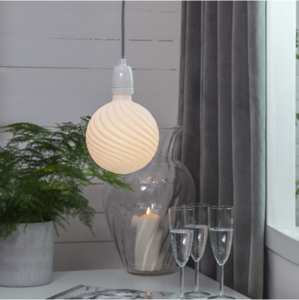 LED-lampa E27 G150 Opaque Double Coating