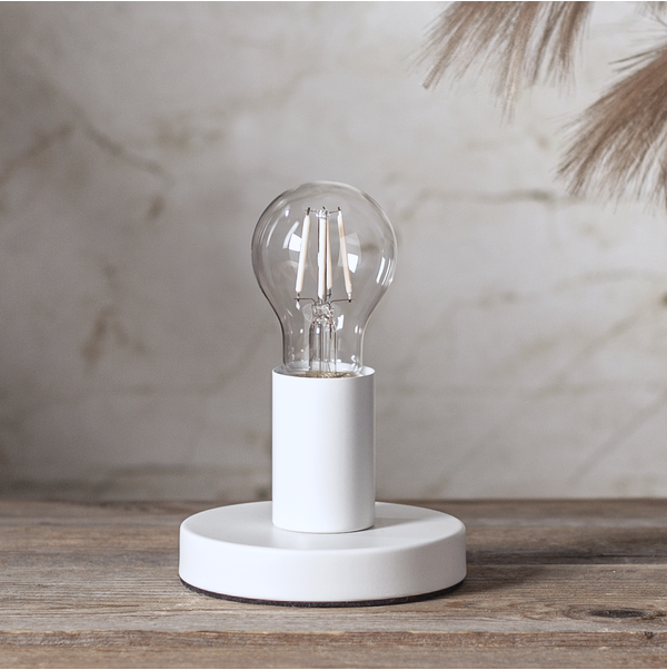 LED-lampa E27 A60 Clear White Filament
