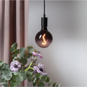 LED-lampa E27 G125 ColourMix