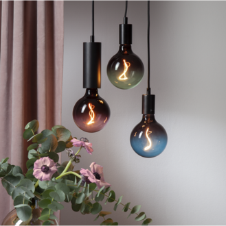 LED-lampa E27 G125 ColourMix