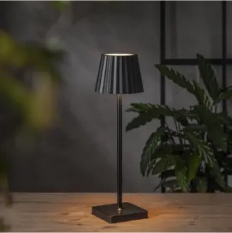 Bordslampa Maia